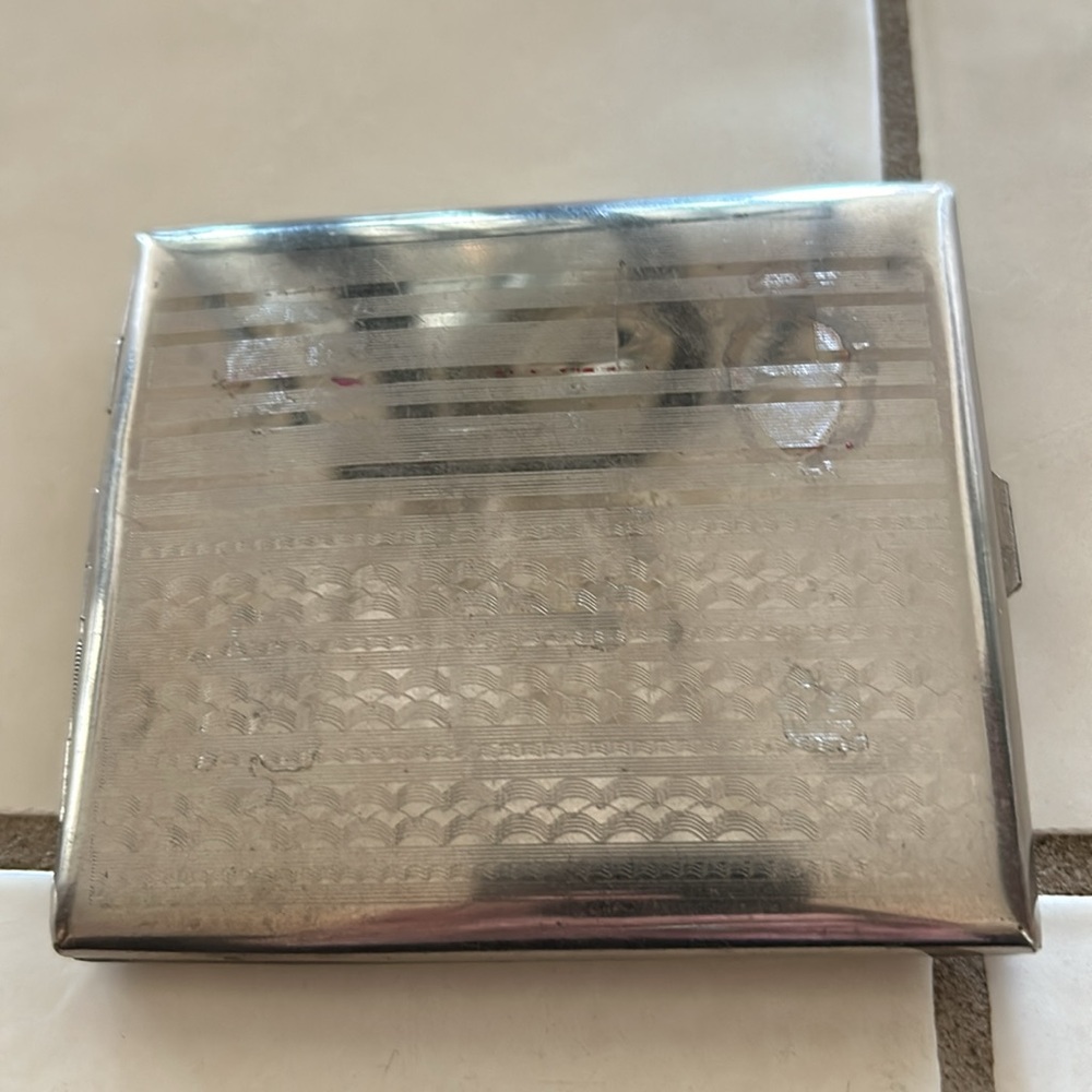 Cigarette case3.5 wide 4 inch long